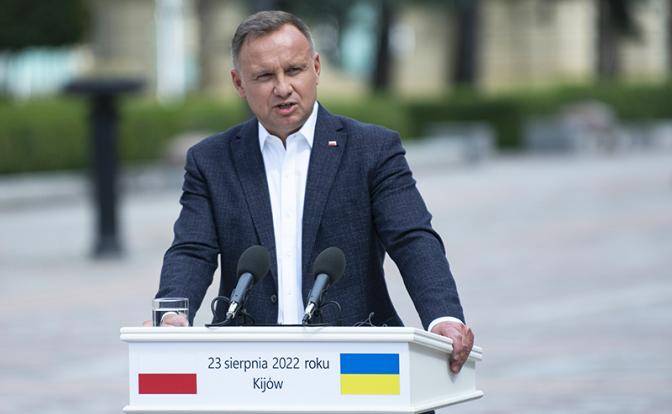 Главный польский пан снова решил осмотреть будущие владения Главный польский пан снова решил осмотреть будущие владения