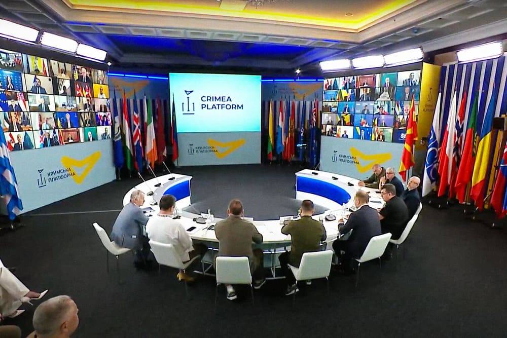 Киев норовит использовать «Крымскую платформу» как плацдарм для атаки