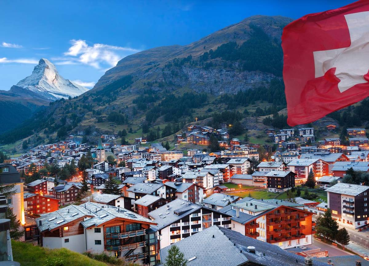 Швейцария может стать островом мира или участником Третьей мировой войны