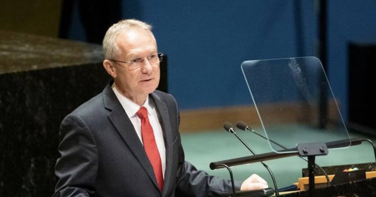 Дипломат Венгрии Кереши промолвил на русском языке в ходе Генассамблеи ООН Дипломат Венгрии Кереши промолвил на русском языке в ходе Генассамблеи ООН