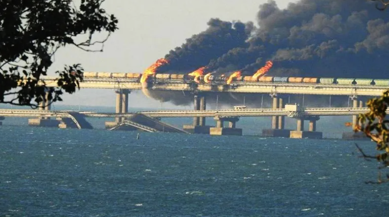 Радовались взрыву на Крымском мосту: как СМИ Запада потеряли свой авторитет