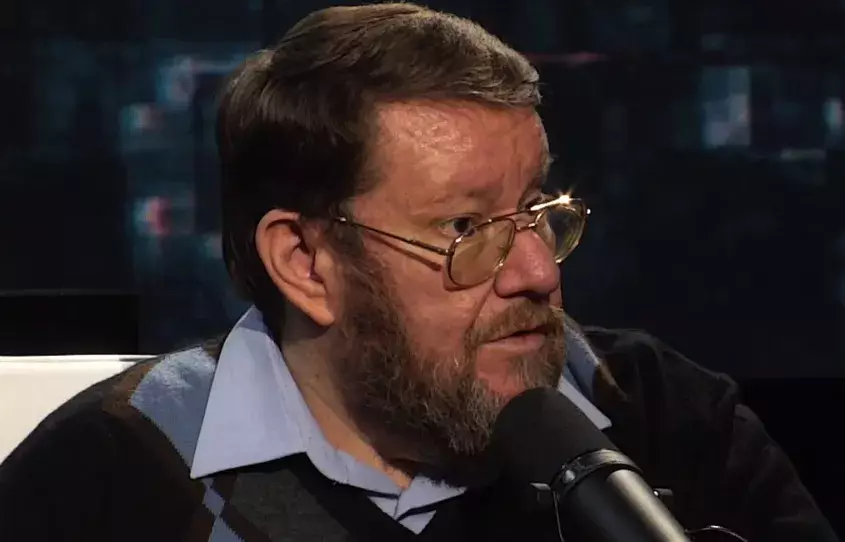 Сатановский назвал страны Запада, «хоронящие» себя в борьбе с Россией Сатановский назвал страны Запада, «хоронящие» себя в борьбе с Россией