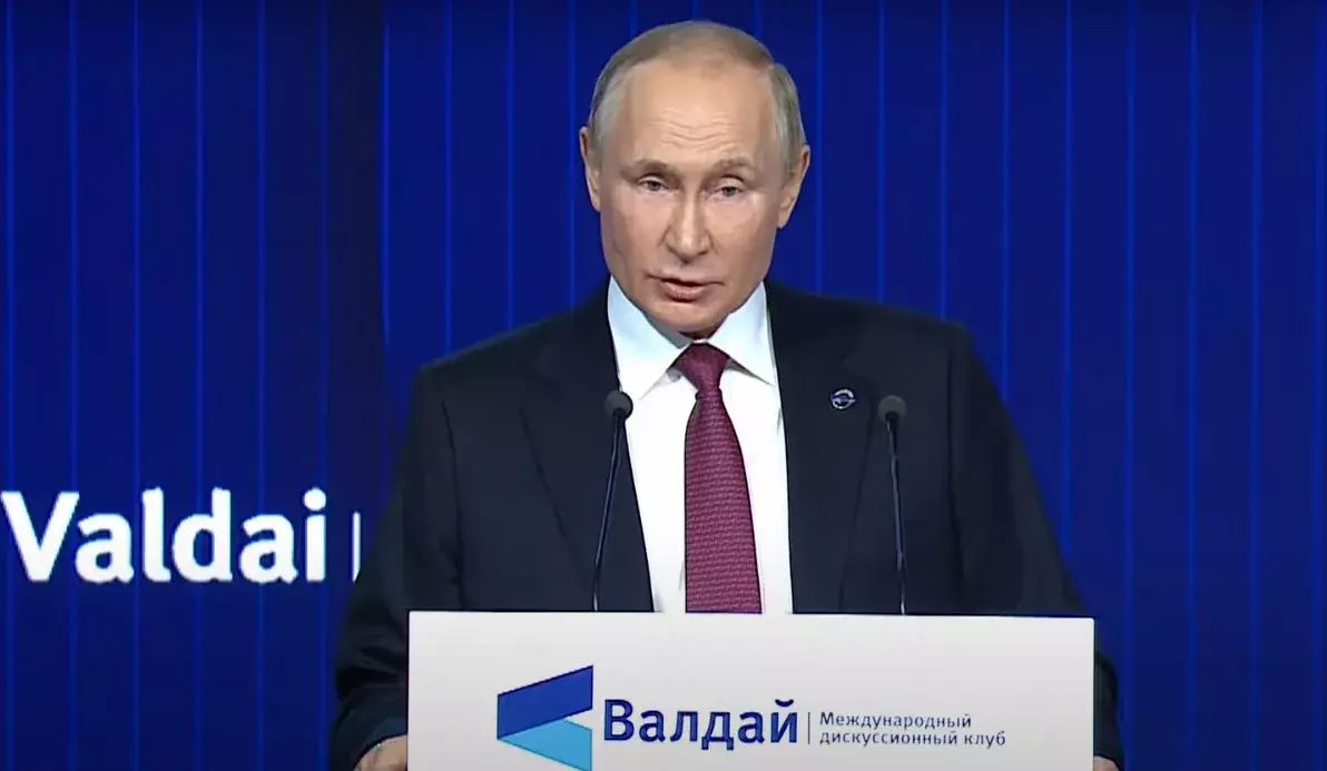 «Отсидеться не получится»: с чем обратился Путин к миру на «Валдае-2022»