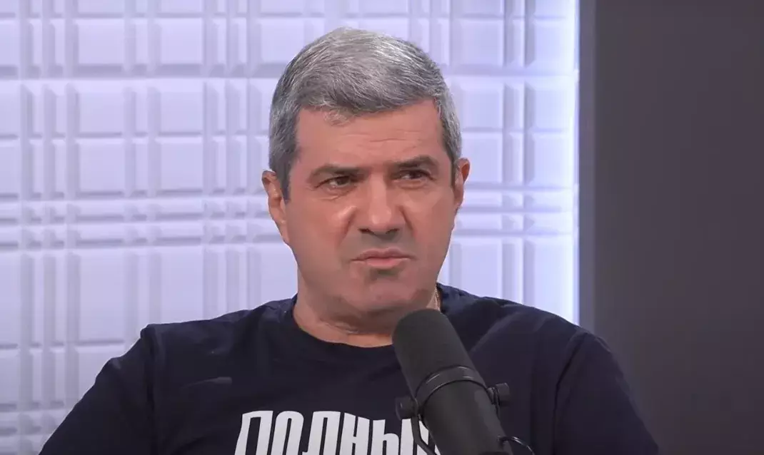 Мама порешала: Шахназаров оценил обещание Нарусовой, что Собчак вернется Мама порешала: Шахназаров оценил обещание Нарусовой, что Собчак вернется