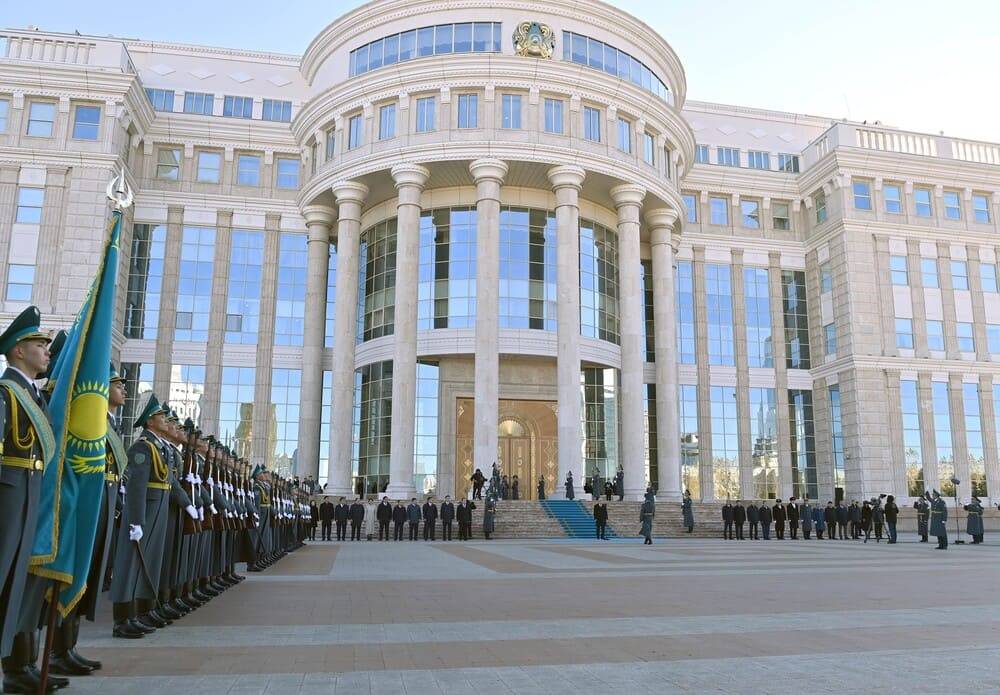 Долгий «священный» путь к казахскому суверенитету Долгий «священный» путь к казахскому суверенитету