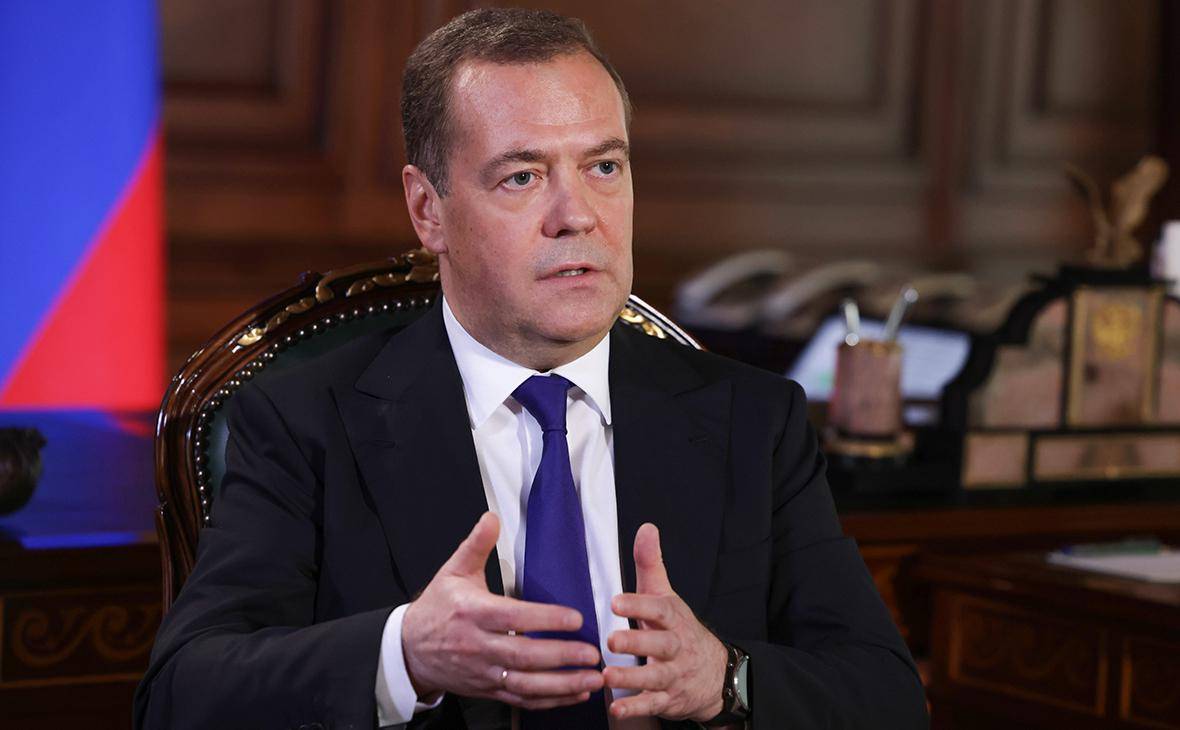 Медведев: США предадут Украину Медведев: США предадут Украину