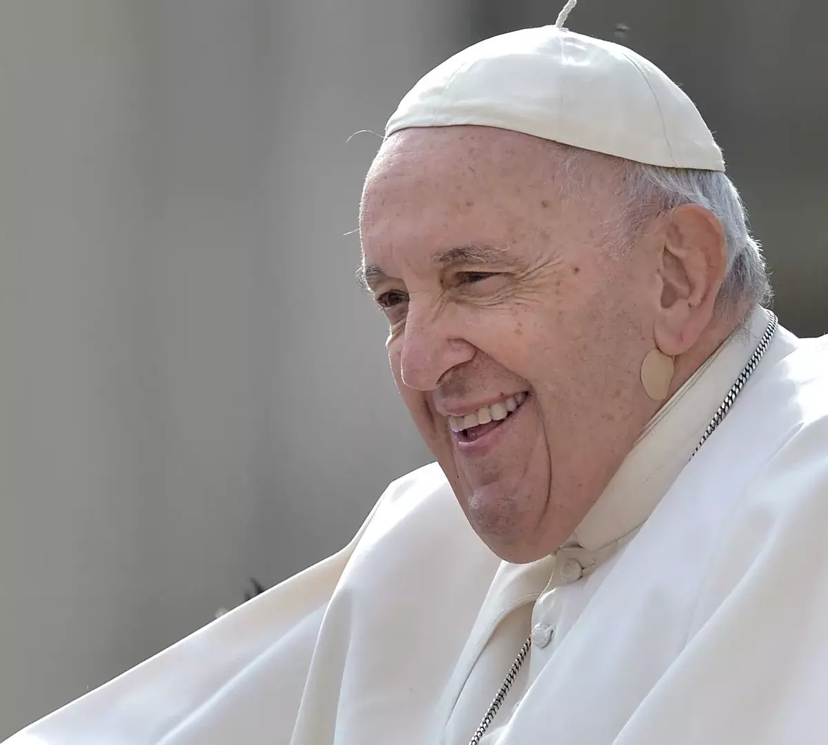 Папа римский провалил операцию по спасению Украины из-за Зеленского