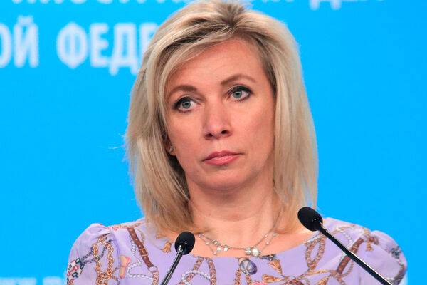 Захарова отреагировала на призыв ЕС в адрес Сербии ввести санкции против РФ