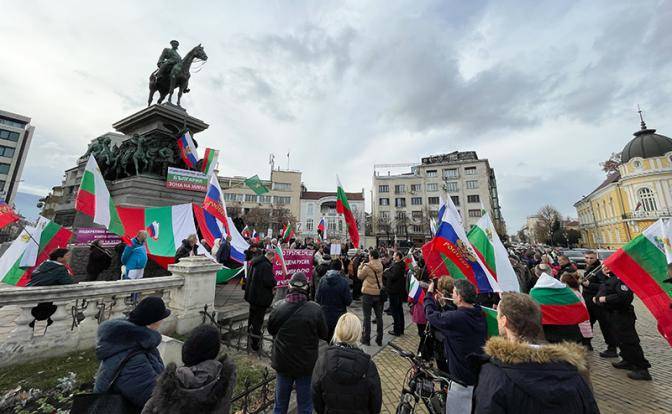 Мифы братских народов: «Мы мечтою о мире живем!» Мифы братских народов: «Мы мечтою о мире живем!»
