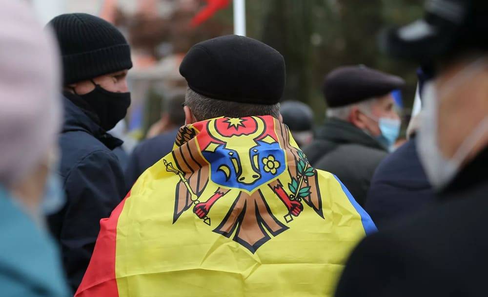 Проевропейская власть Молдовы способна функционировать только в режиме ЧП