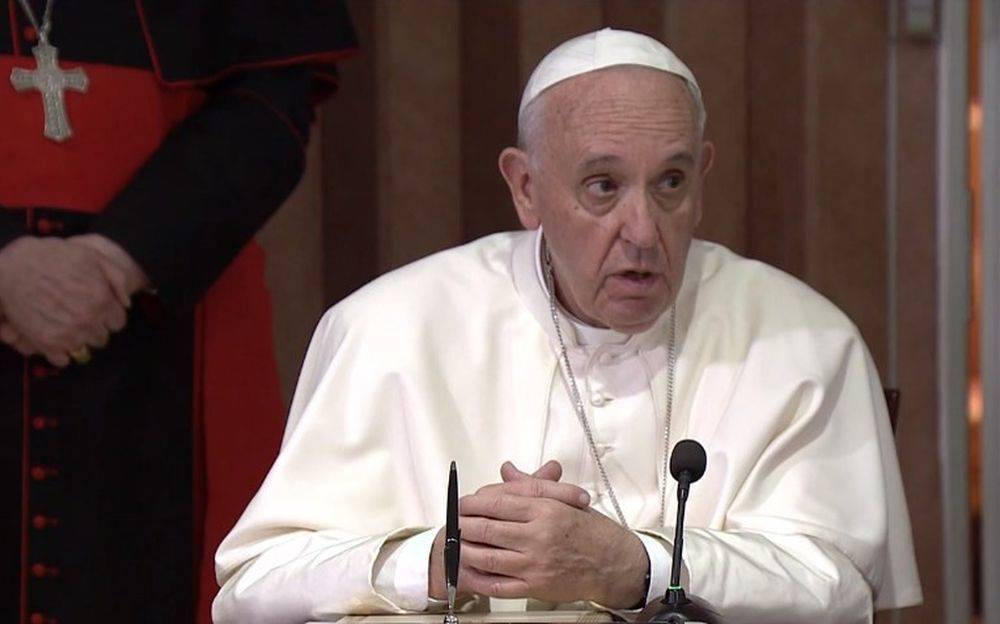 Ватикан принёс извинения за слова Папы Римского о бурятах и чеченцах