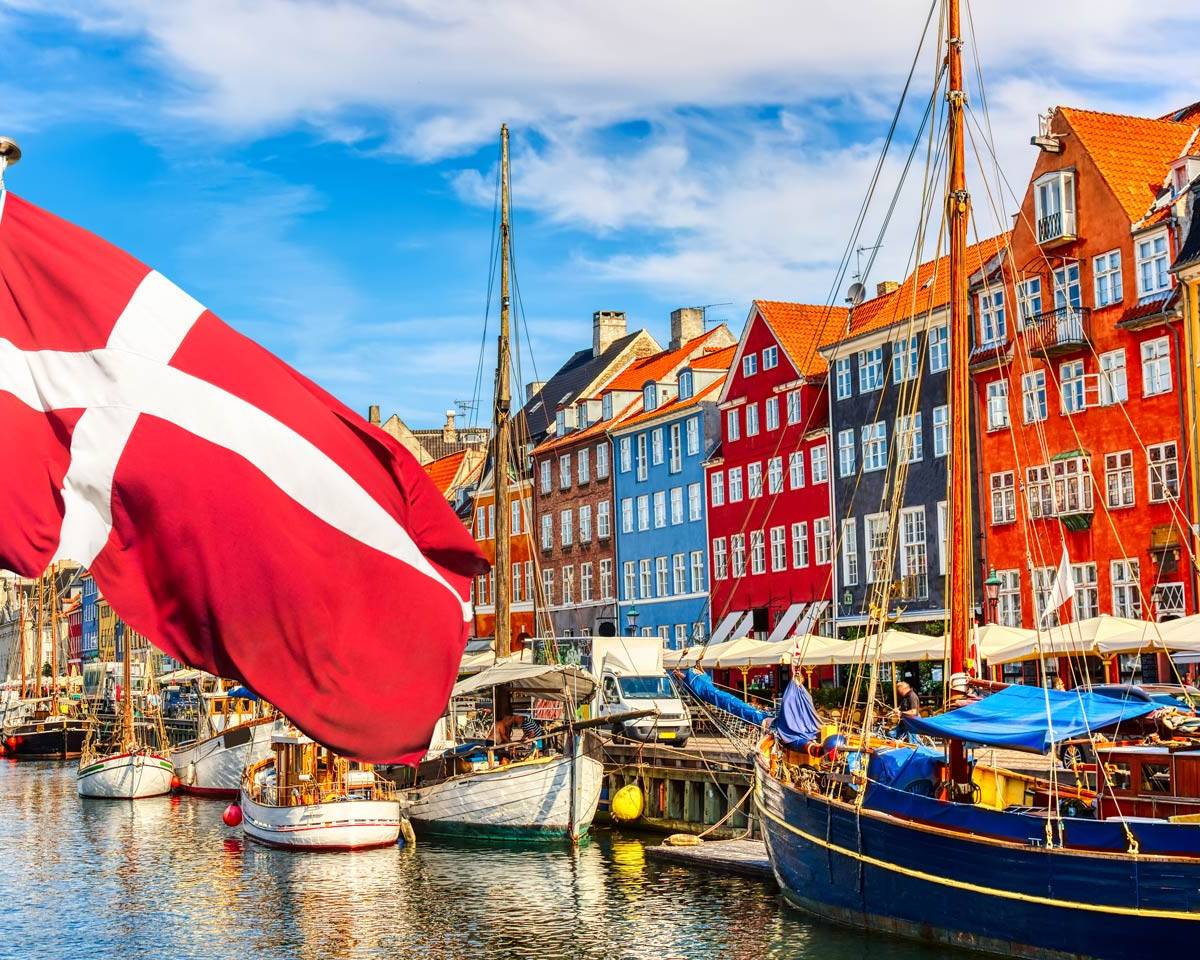 Дания: маленький расист и колониалист