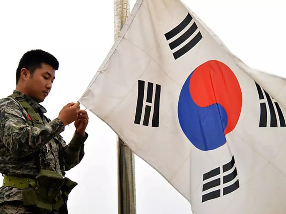 Эскалацию конфликта между КНДР и Южной Кореей спустили на тормозах