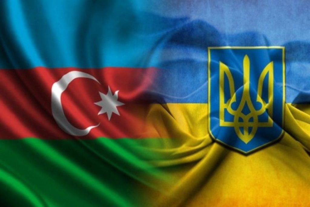 Азербайджан, Турция и денацификация на Украине
