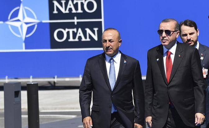 НАТО и Эрдоган: Ни отшлепать, ни даже в угол поставить
