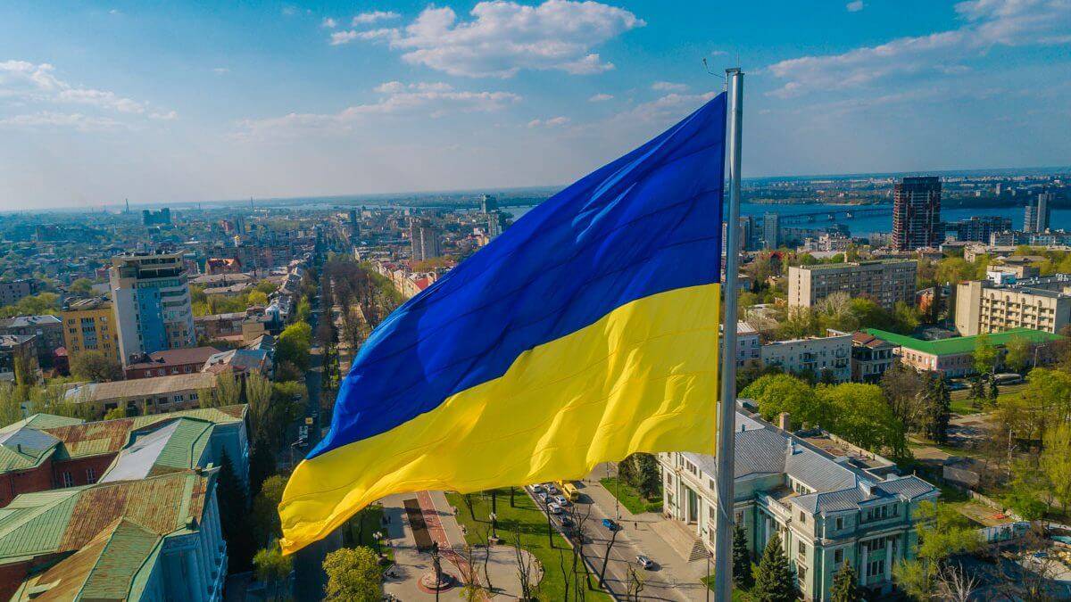 Newsweek: ЕС недоволен Киевом из-за ограничения прав этнических меньшинств