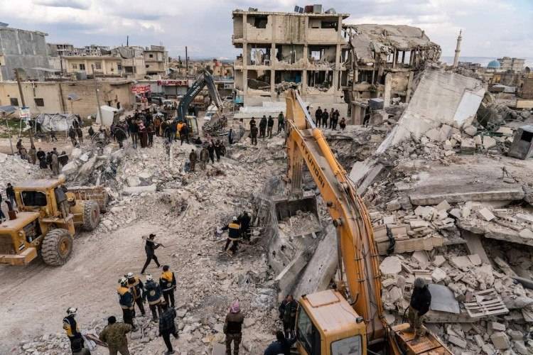 Землетрясение в Сирии: политизируя трагедию, Запад усугубляет кризис
