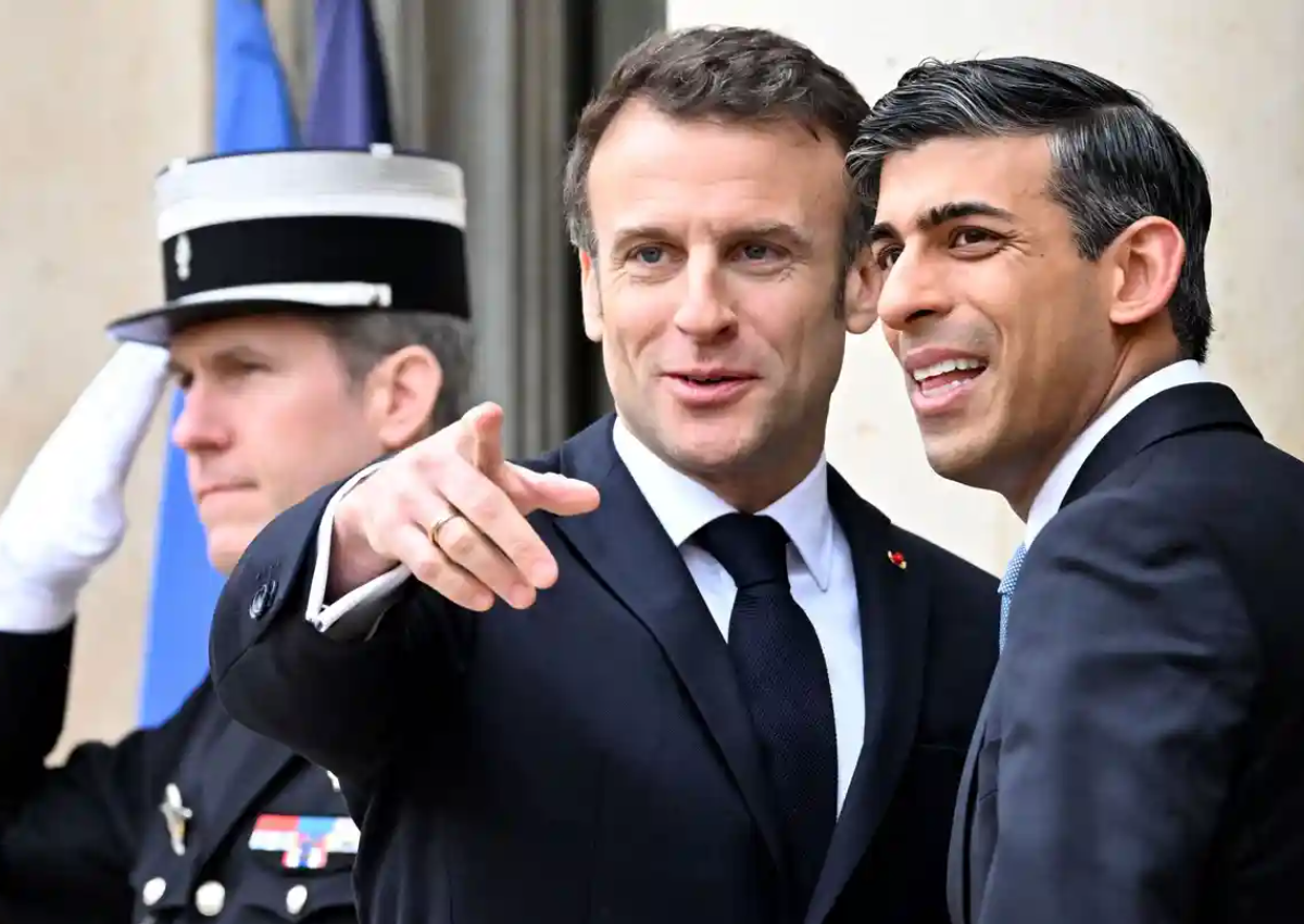 Макрон и премьер министр Франции. Риши Сунак и Макрон. Эммануэль Макрон диктатор. Сунак и Макрон саммит.
