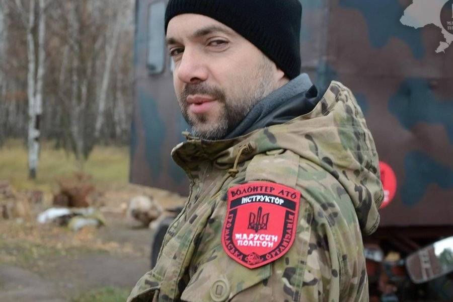 «Зачем воюем?» – Арестович вживается в роль фальшивого противника нацистов «Зачем воюем?» – Арестович вживается в роль фальшивого противника нацистов