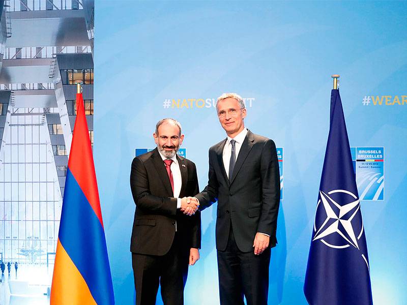 Пашинян сдаёт Карабах и юг страны в обмен на базы НАТО на остатках Армении