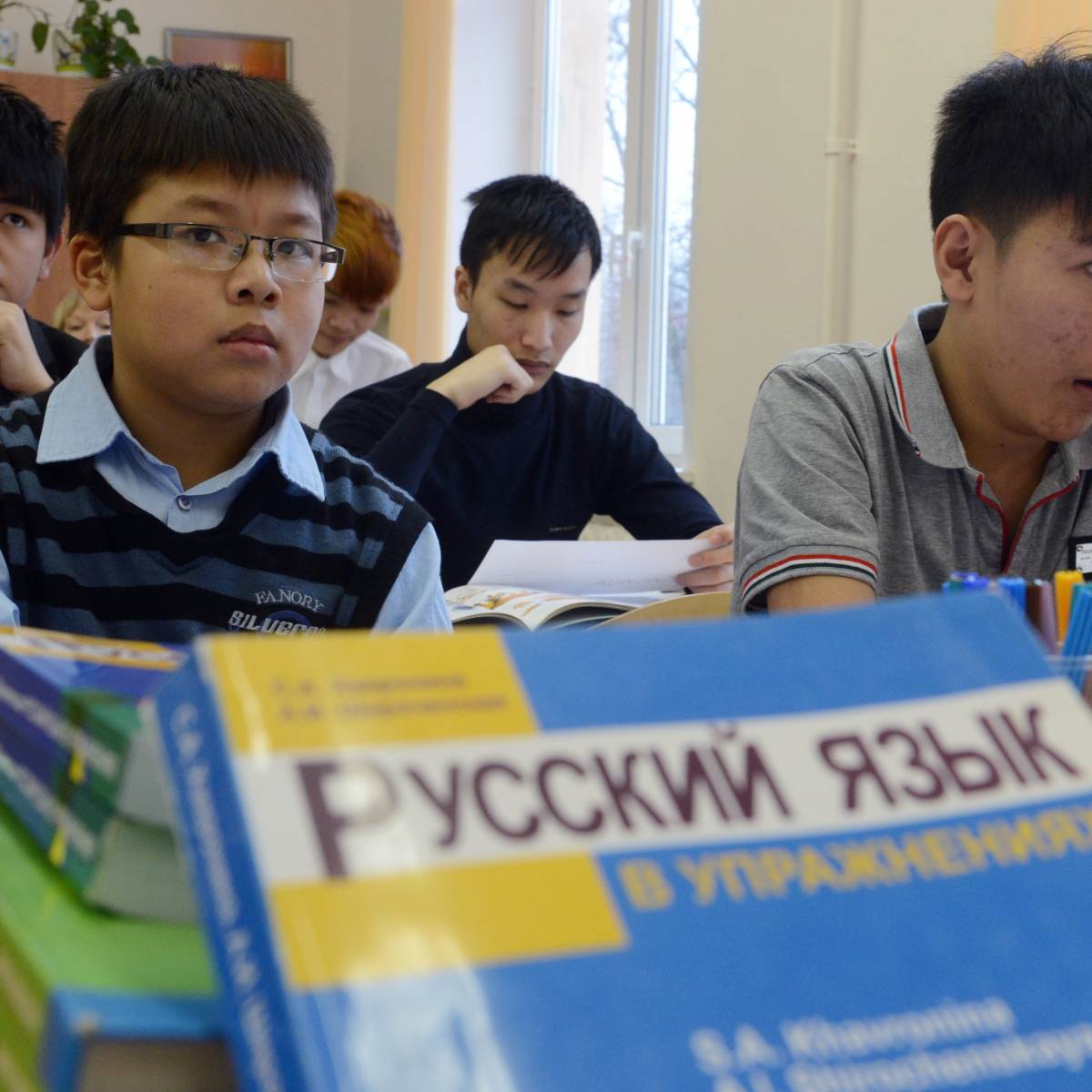 Русский язык продолжают выдавливать из Средней Азии