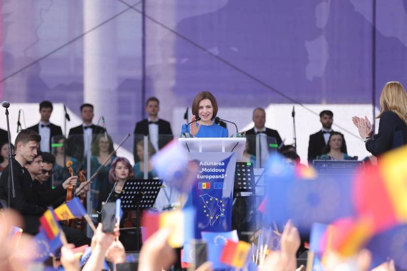 День митингов в Молдове продемонстрировал раскол страны