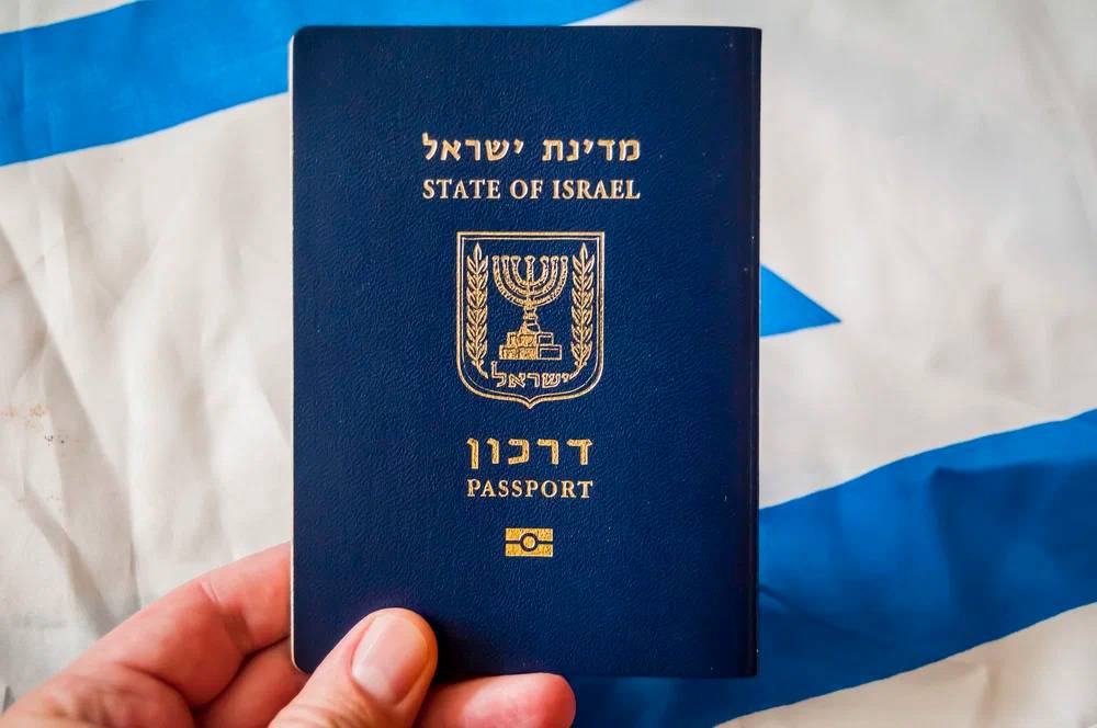 В Израиле новым репатриантам загранпаспорт не доверят