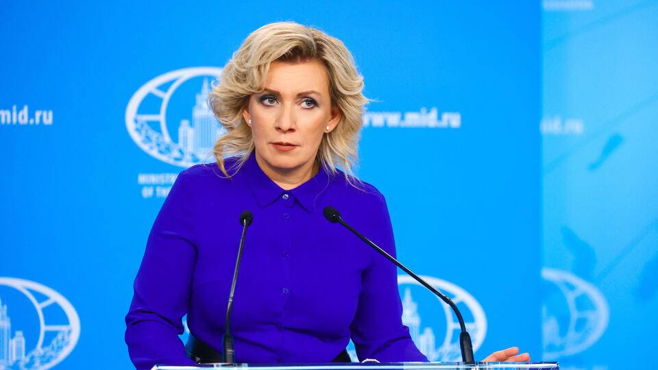 Захарова рассказала об отношении РФ ко внутренним делам Сербии