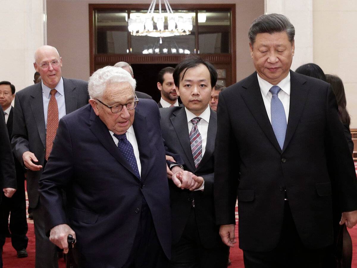 Киссинджер встретился в Пекине с Си Цзиньпином