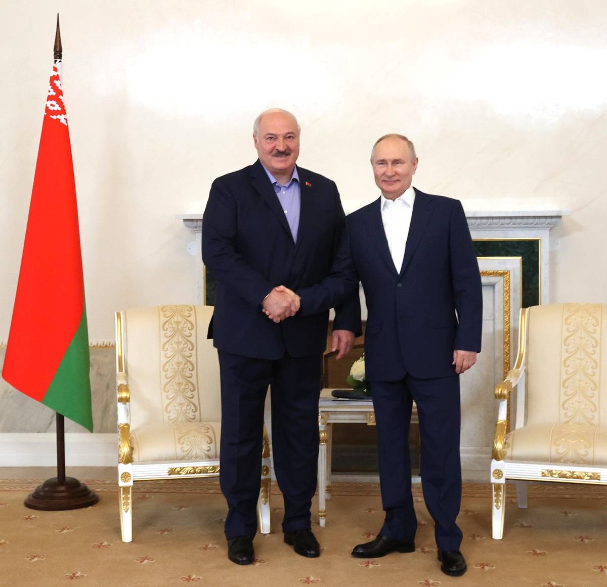 Зачем Путин и Лукашенко так нервируют поляков