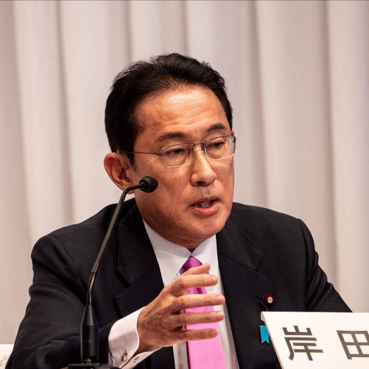 Отчаянная попытка японского премьера сохранить свою власть в стране