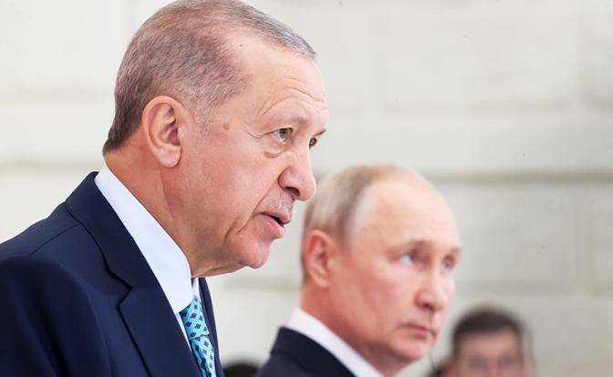Телефонная дипломатия: Путин и Эрдоган добиваются каждый своих целей
