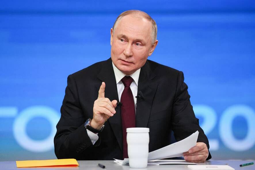 Прямая линия Путина: оценки политологов