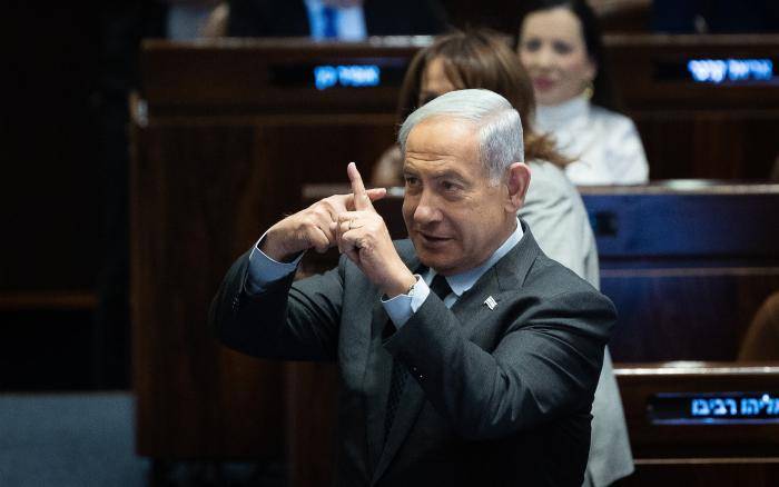 Израиль: «Неистовый Биби» Нетаньяху обречён, от него отворачиваются все