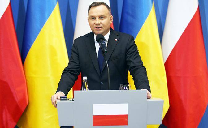Президент Польши разгневал Киев, вернув Крым в Россию