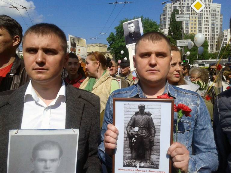 Почему белорусские «змагары» не видят нарушений прав человека на Украине?