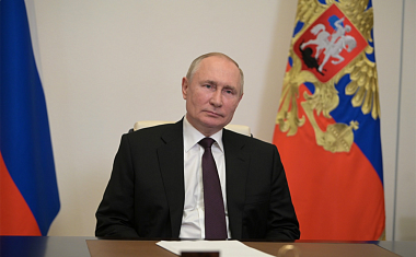 Социологи зафиксировали резкий рост рейтинга Путина после интервью Карлсону