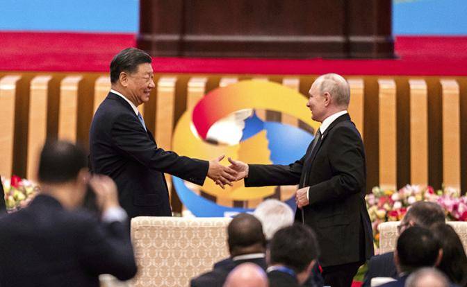 Россия – Китай: у Си Цзиньпина есть план «Спина к спине»