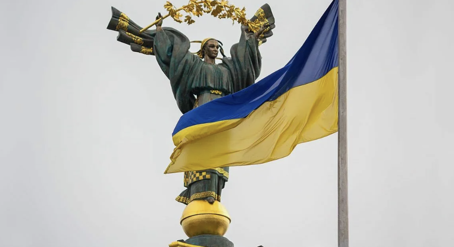 Запад и Украина должны пойти на трудные решения ради мира с РФ