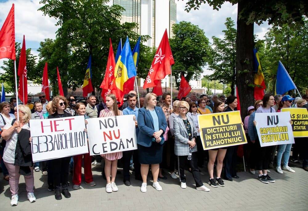 Президентские выборы в Молдове: оппозиция победит, если консолидируется
