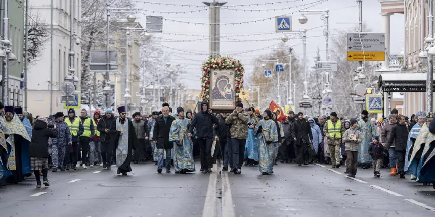 Натовские трупоеды и День народного единства