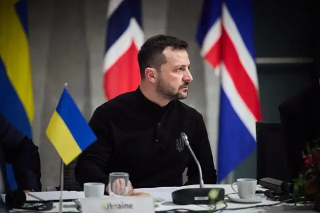 Украина всё: Зеленский заявил, что готов к переговорам с Россией Украина всё: Зеленский заявил, что готов к переговорам с Россией