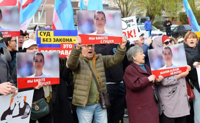 Гагаузию приговорили? Кишинев решил грубо наехать на Москву и Анкару Гагаузию приговорили? Кишинев решил грубо наехать на Москву и Анкару