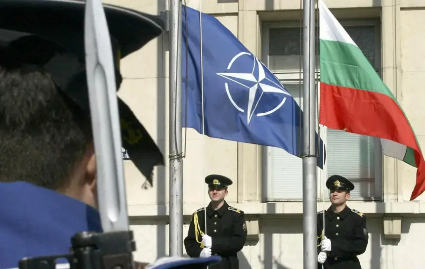 Болгаро-румынский фашизм поддерживает Зеленского Болгаро-румынский фашизм поддерживает Зеленского