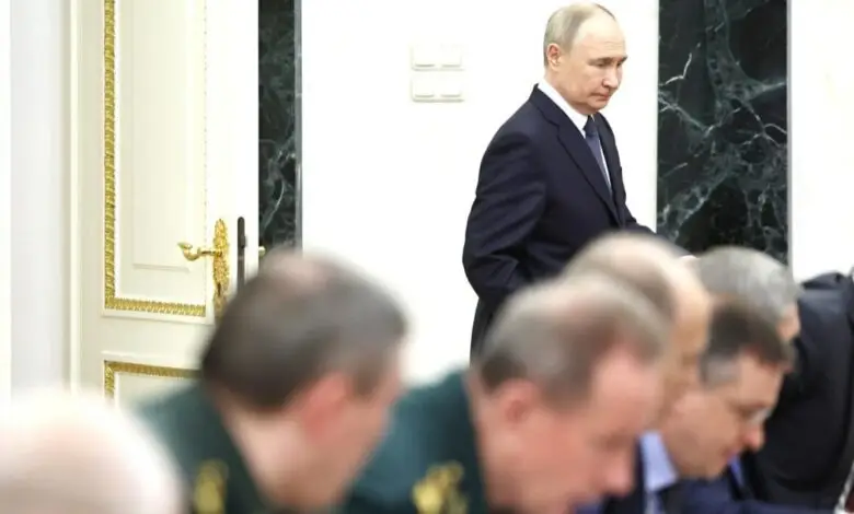 Спецзадание Кремля: Путин подготовил серьёзную команду к переговорам Спецзадание Кремля: Путин подготовил серьёзную команду к переговорам