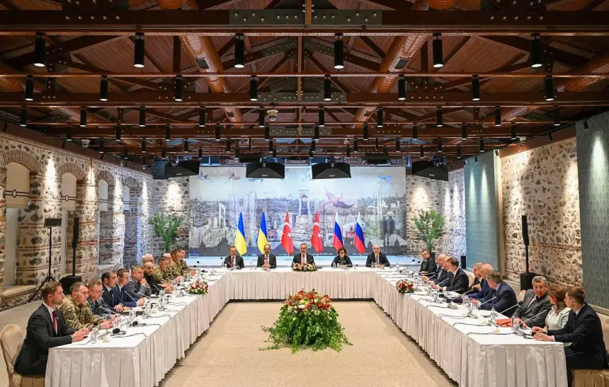 Российско-украинские переговоры в Стамбуле: первые договорённости Российско-украинские переговоры в Стамбуле: первые договорённости