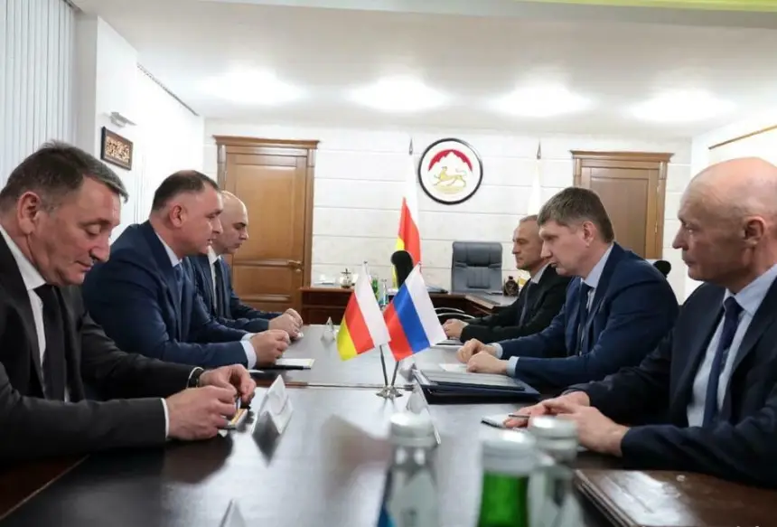 Россия – Южная Осетия: стратегического партнерства связующая нить Россия – Южная Осетия: стратегического партнерства связующая нить
