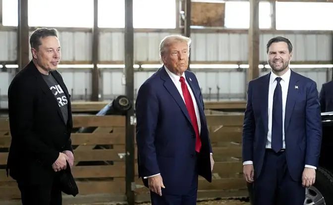 Ведро помоев друг на друга: Трамп и Маск разругались вдрызг Ведро помоев друг на друга: Трамп и Маск разругались вдрызг