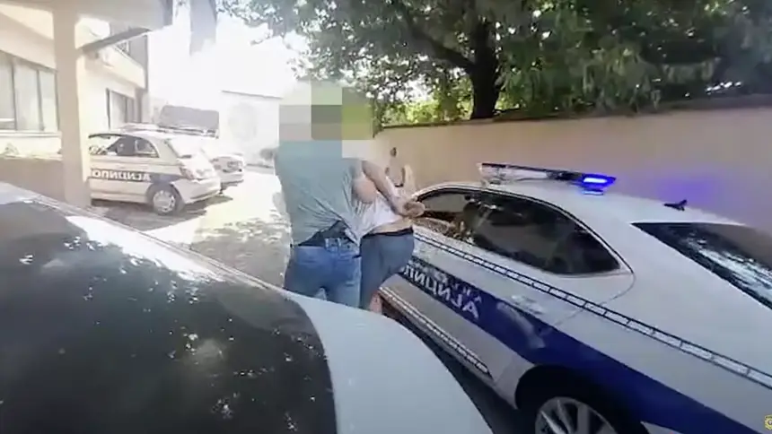 В Сербии предотвращена попытка госпереворота В Сербии предотвращена попытка госпереворота