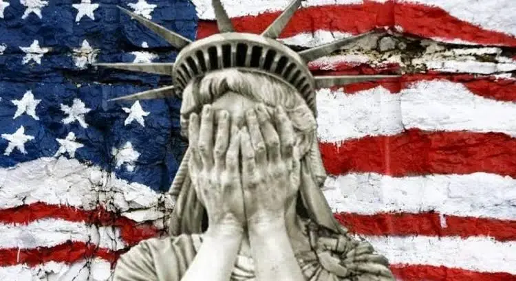 «Страна может не выдержать»: в России заявили о скором распаде США «Страна может не выдержать»: в России заявили о скором распаде США